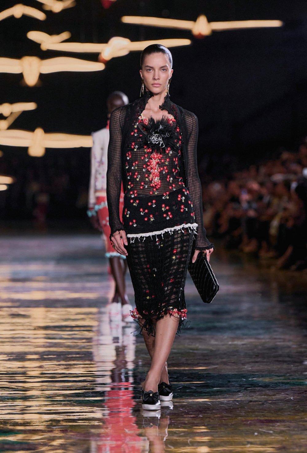 Chanel revisita y reedita sus propias eras para SS27