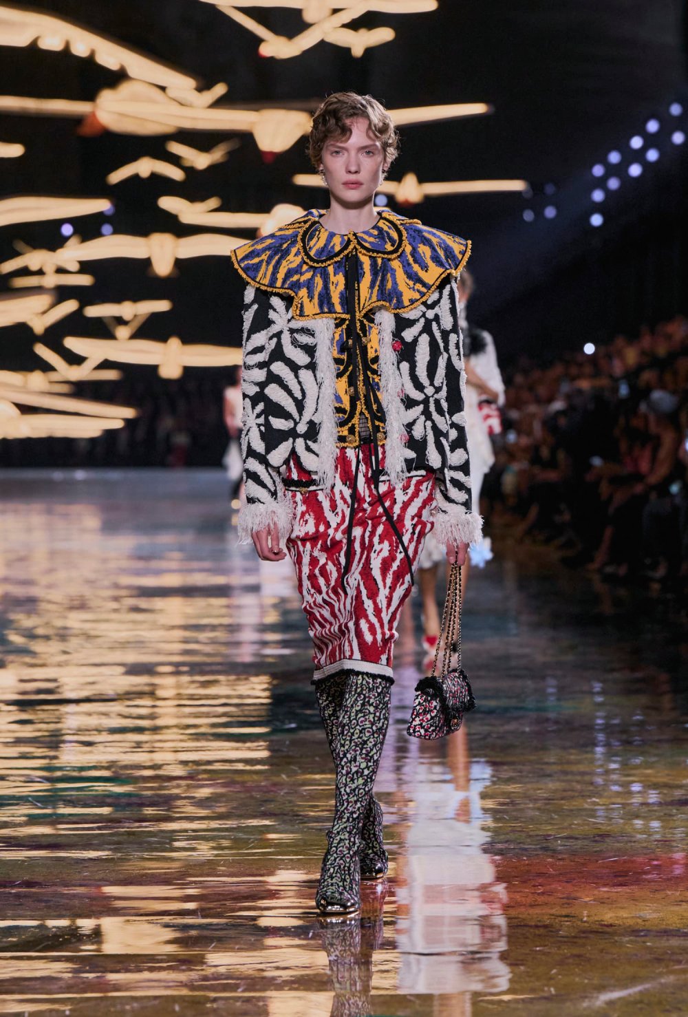 Chanel revisita y reedita sus propias eras para SS27
