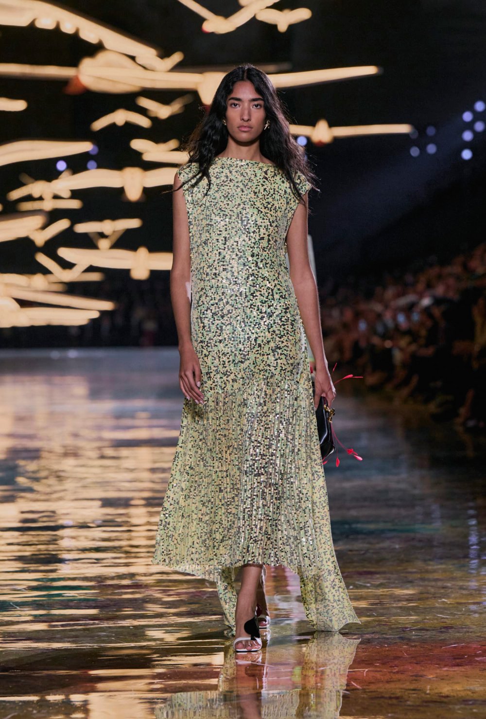 Chanel revisita y reedita sus propias eras para SS27