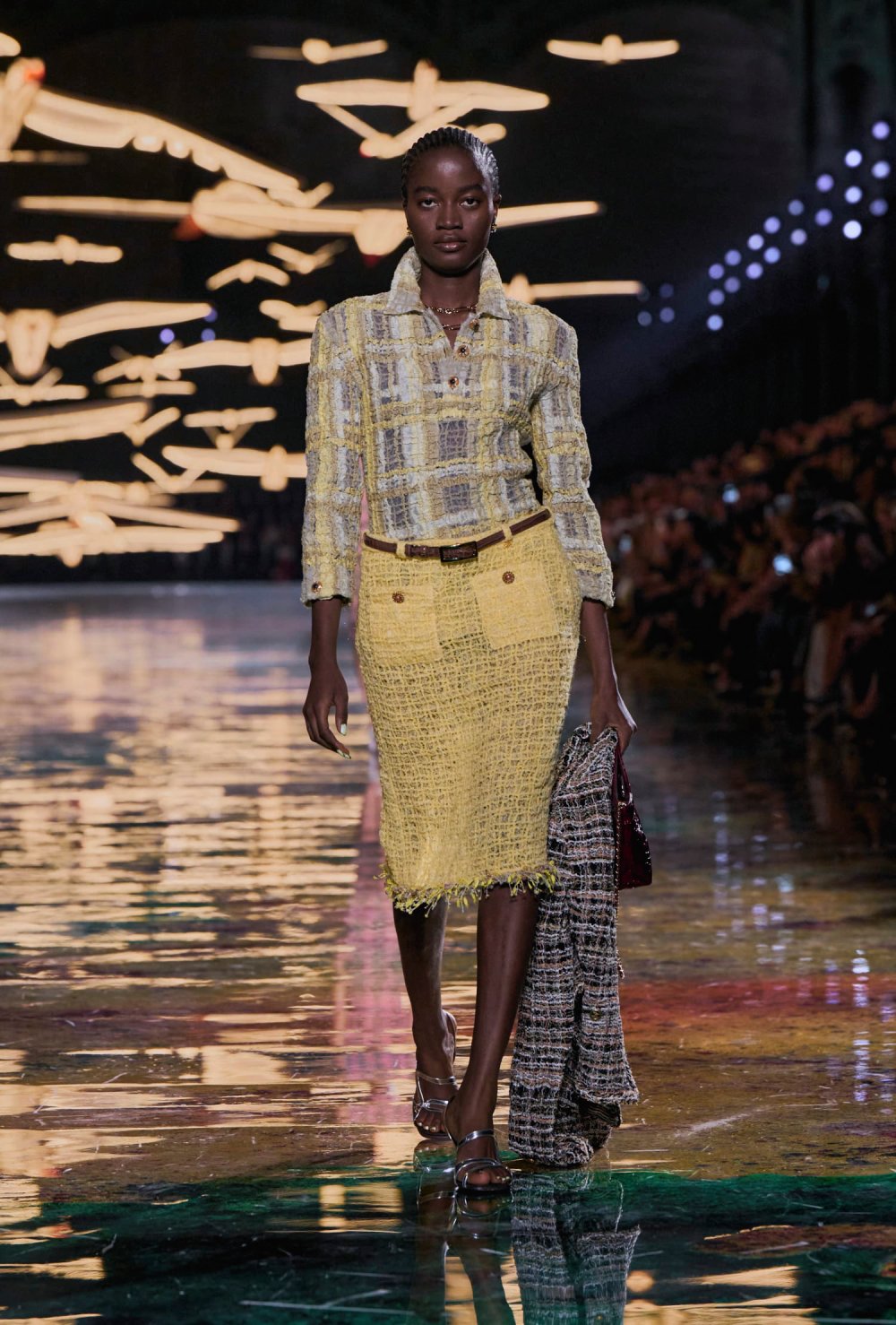 Chanel revisita y reedita sus propias eras para SS27