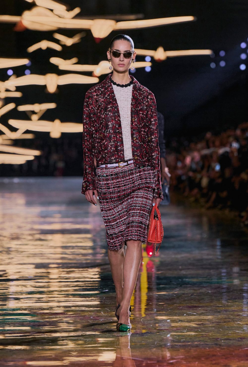 Chanel revisita y reedita sus propias eras para SS27