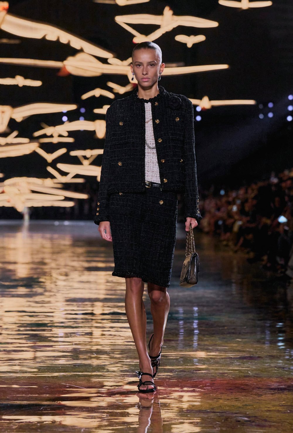 Chanel revisita y reedita sus propias eras para SS27