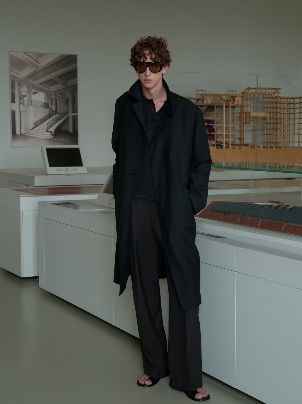 Sandro SS27: vestir con desenfado entre líneas y volúmenes