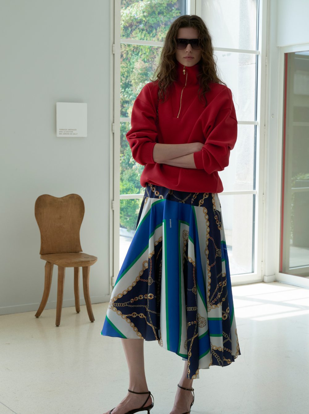 Sandro SS27: vestir con desenfado entre líneas y volúmenes