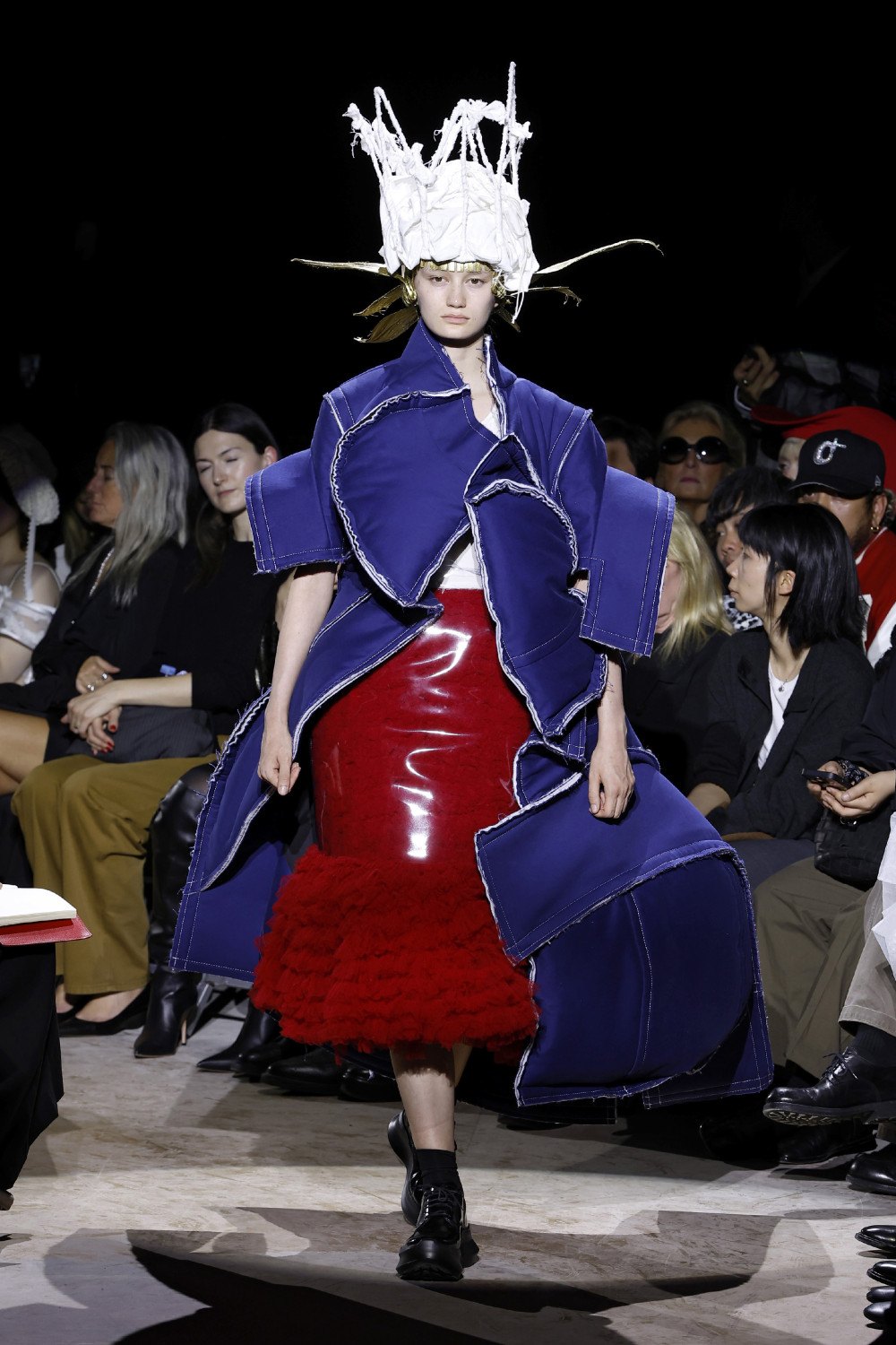 Comme des Garçons fusiona lo regio y lo vulgar para SS27