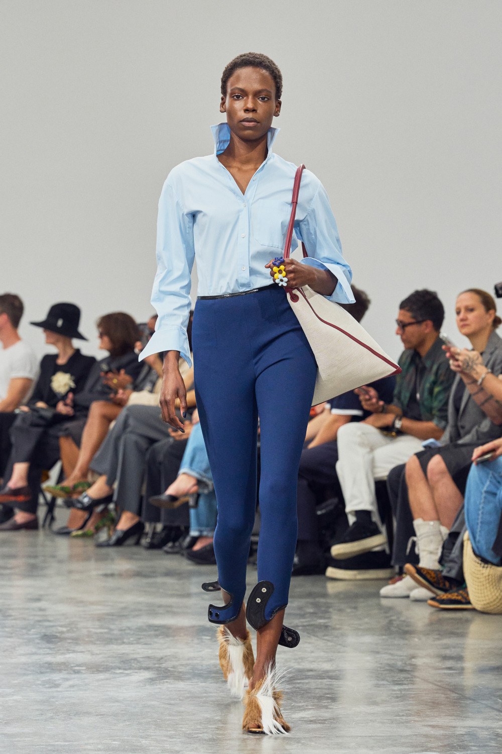 Drew Henry nos presenta un Courrèges más naif con su debut