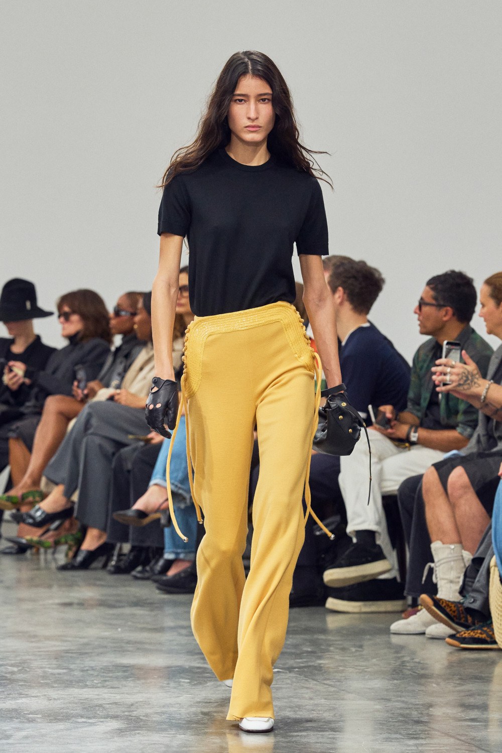 Drew Henry nos presenta un Courrèges más naif con su debut