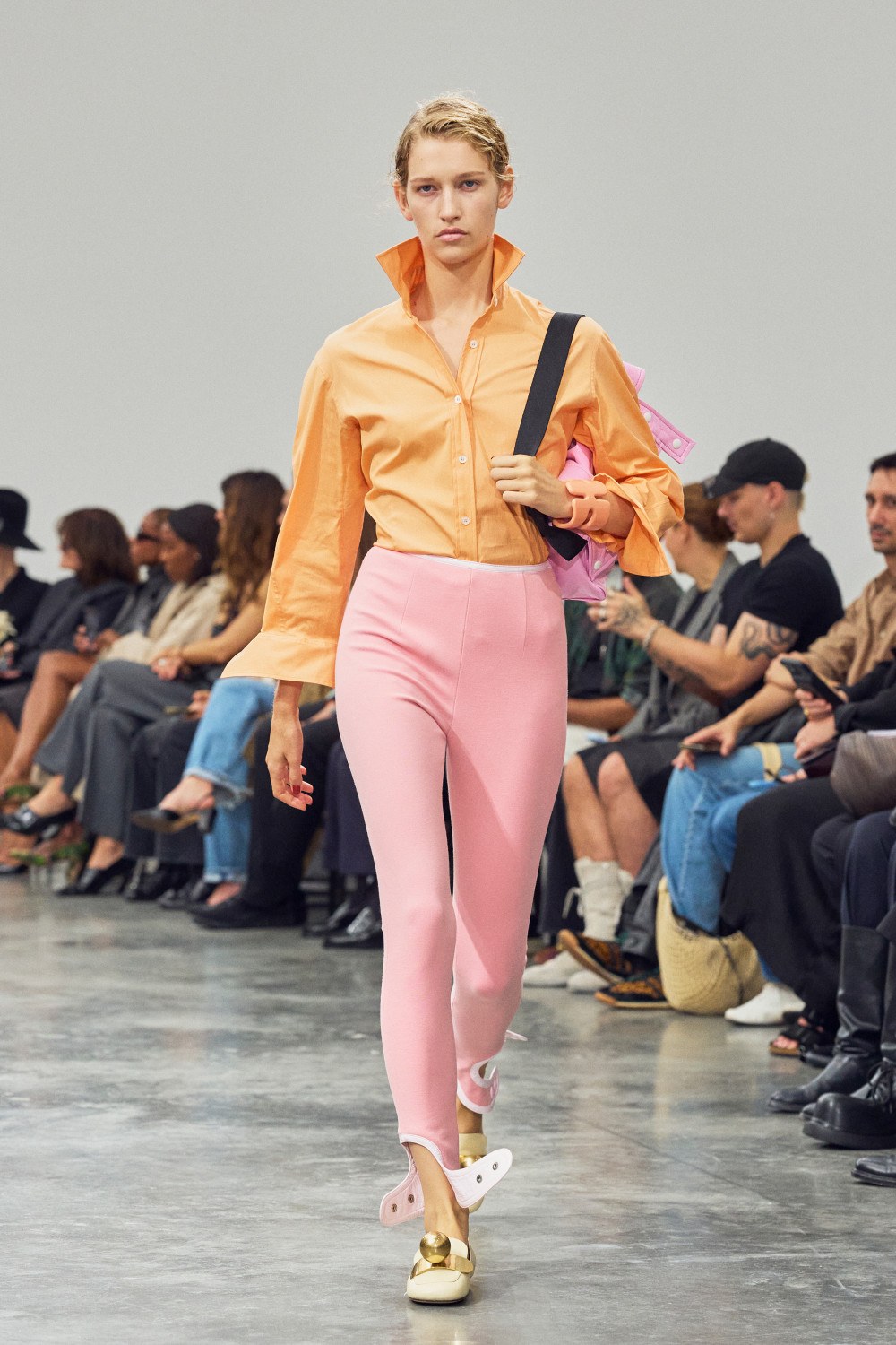 Drew Henry nos presenta un Courrèges más naif con su debut