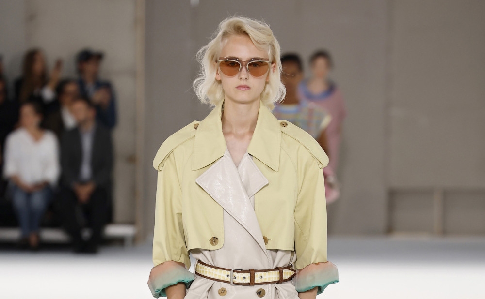 Dries Van Noten SS27: no es New Look, es New Glamour