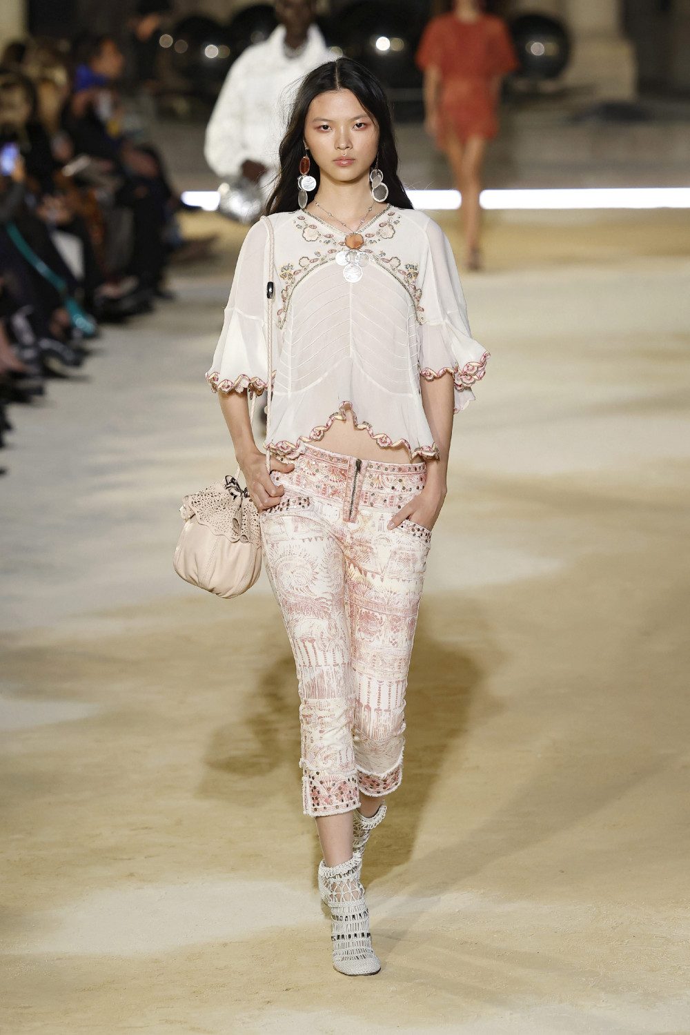 Isabel Marant SS27: el lado más sensual del boho más libre
