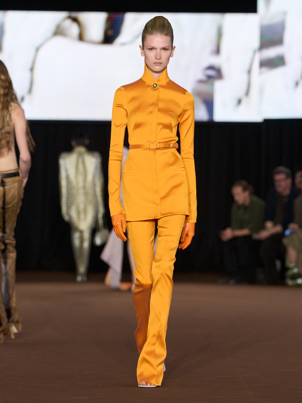 Mugler SS27: la naturaleza no entiende de romanticismo