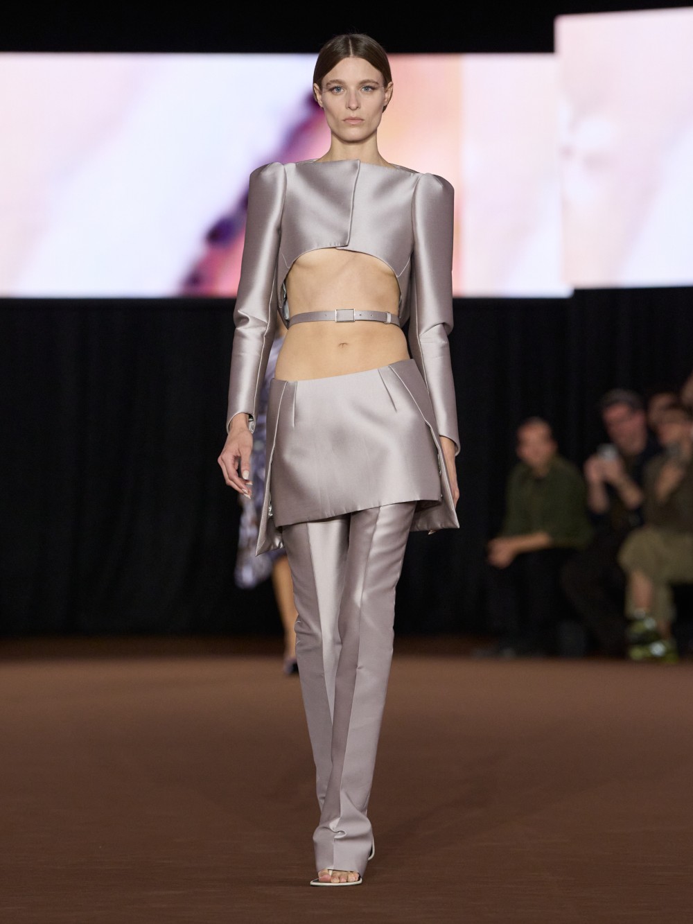 Mugler SS27: la naturaleza no entiende de romanticismo