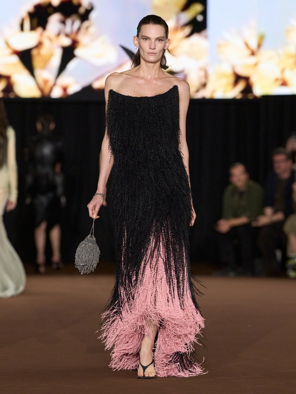 Mugler SS27: la naturaleza no entiende de romanticismo