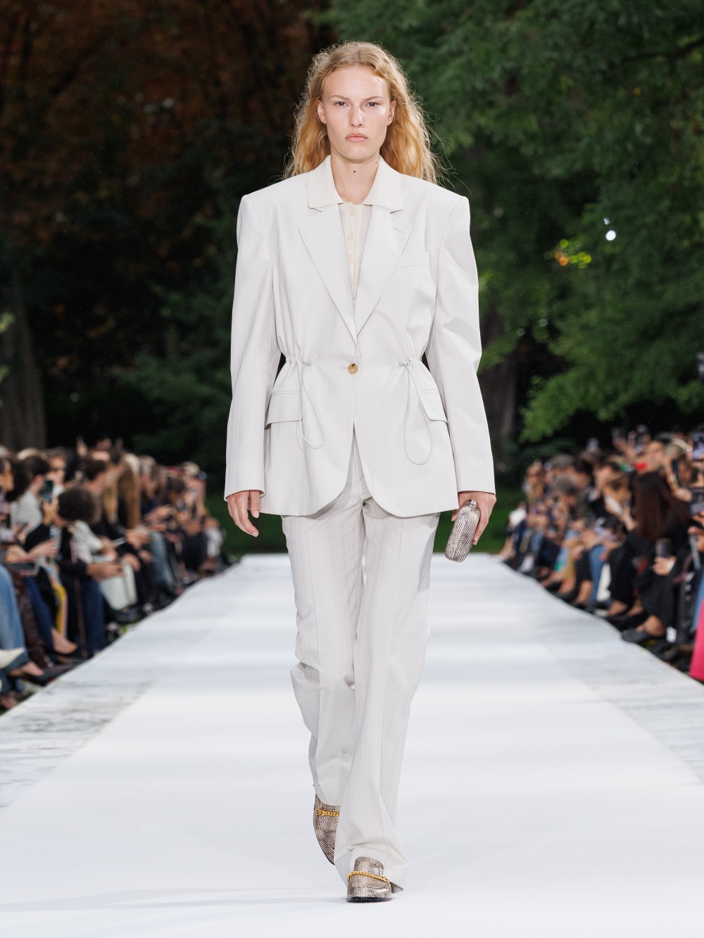 Stella McCartney SS27: cuando el activismo se vuelve moda