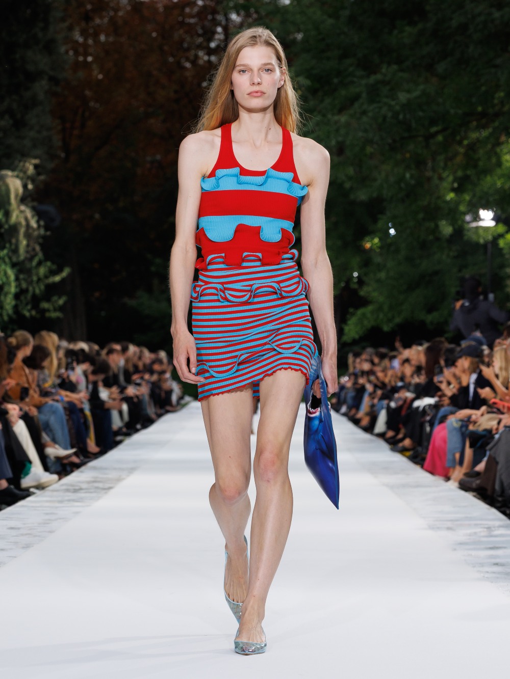 Stella McCartney SS27: cuando el activismo se vuelve moda