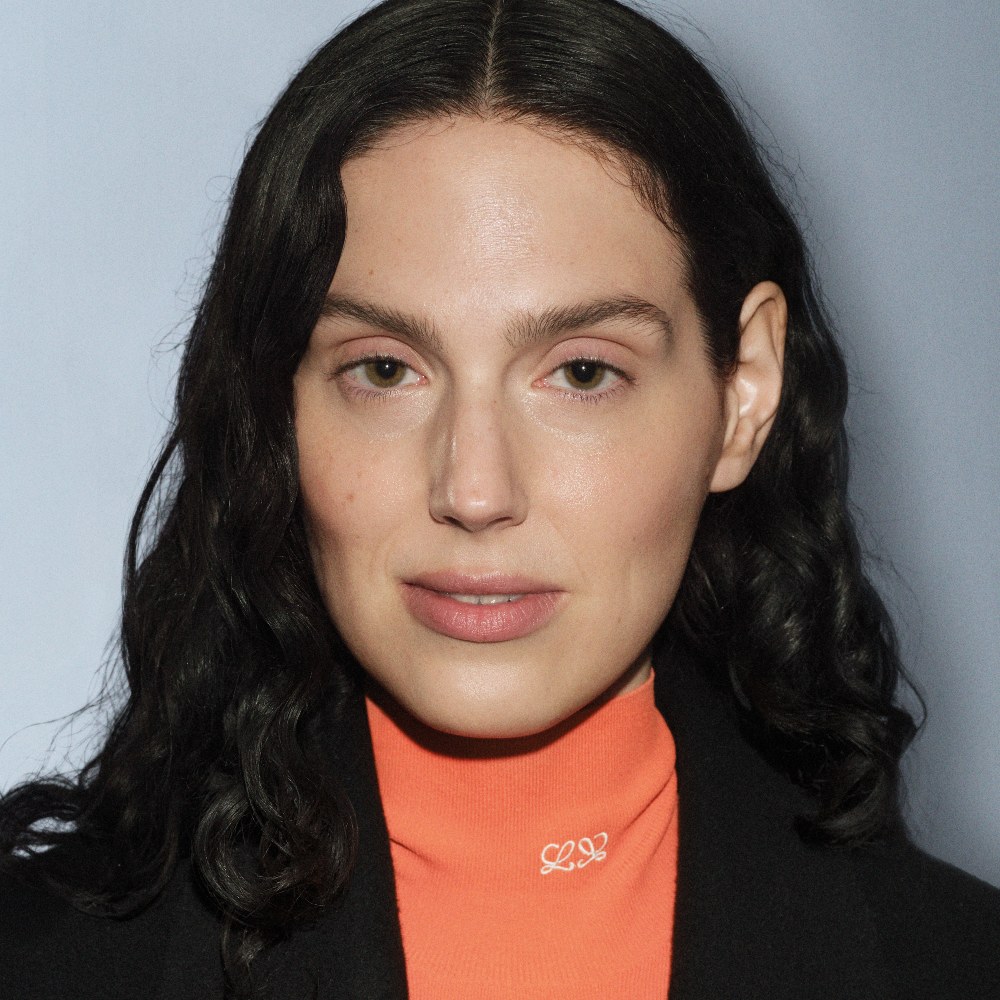 Eva Victor, una nueva voz sensible y creativa para Loewe