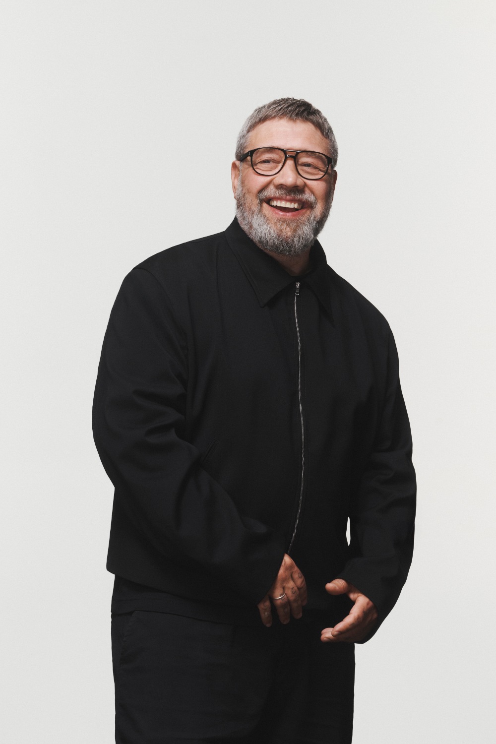 Ace & Tate recupera las gafas de los 90 y los 70 para otoño
