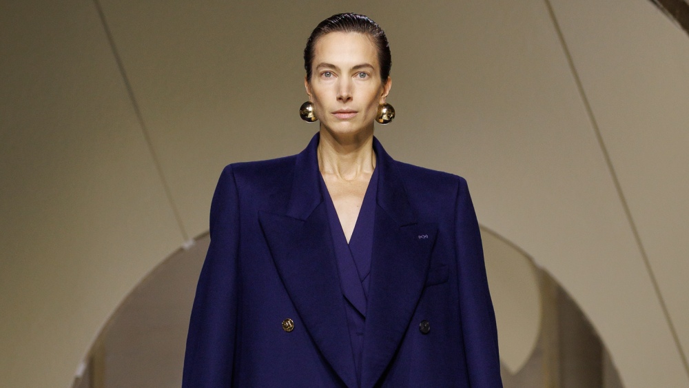 Givenchy y su armario a modo de respuesta sin rodeos