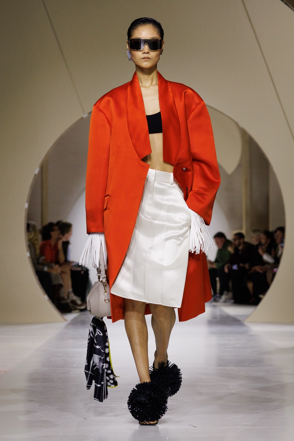 Givenchy y su armario a modo de respuesta sin rodeos
