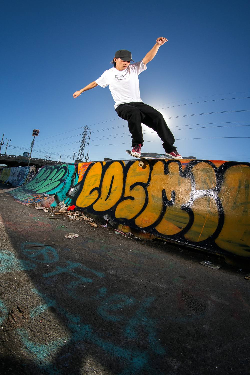 Guess Jeans recibe un remix skater gracias a Wasted Youth