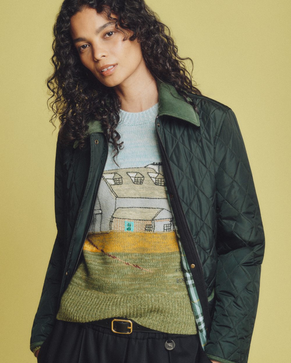 Burberry vuelve a los Highgrove Gardens para FW26