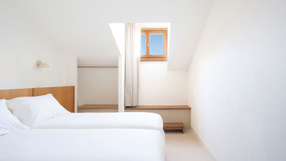 Hotel San Nikolás: Pensando en Blanco sobre lo ya escrito