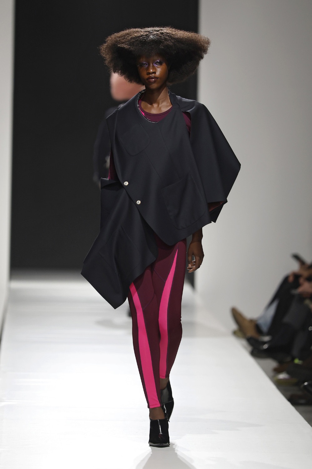 Junya Watanabe crea un universo maximalista para SS27