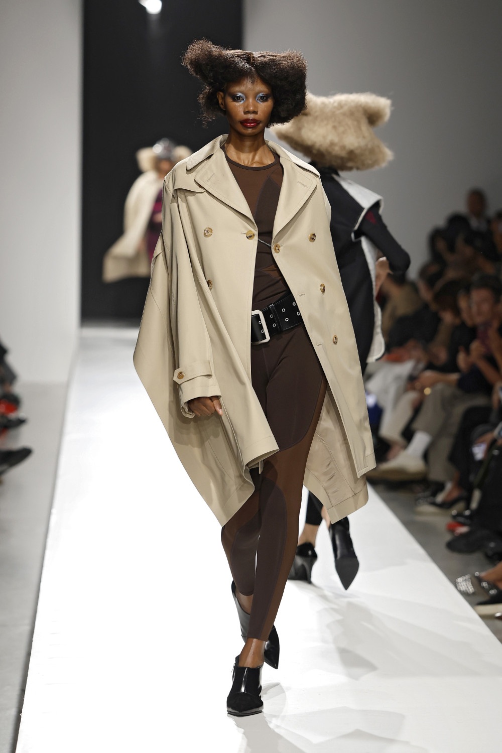 Junya Watanabe crea un universo maximalista para SS27