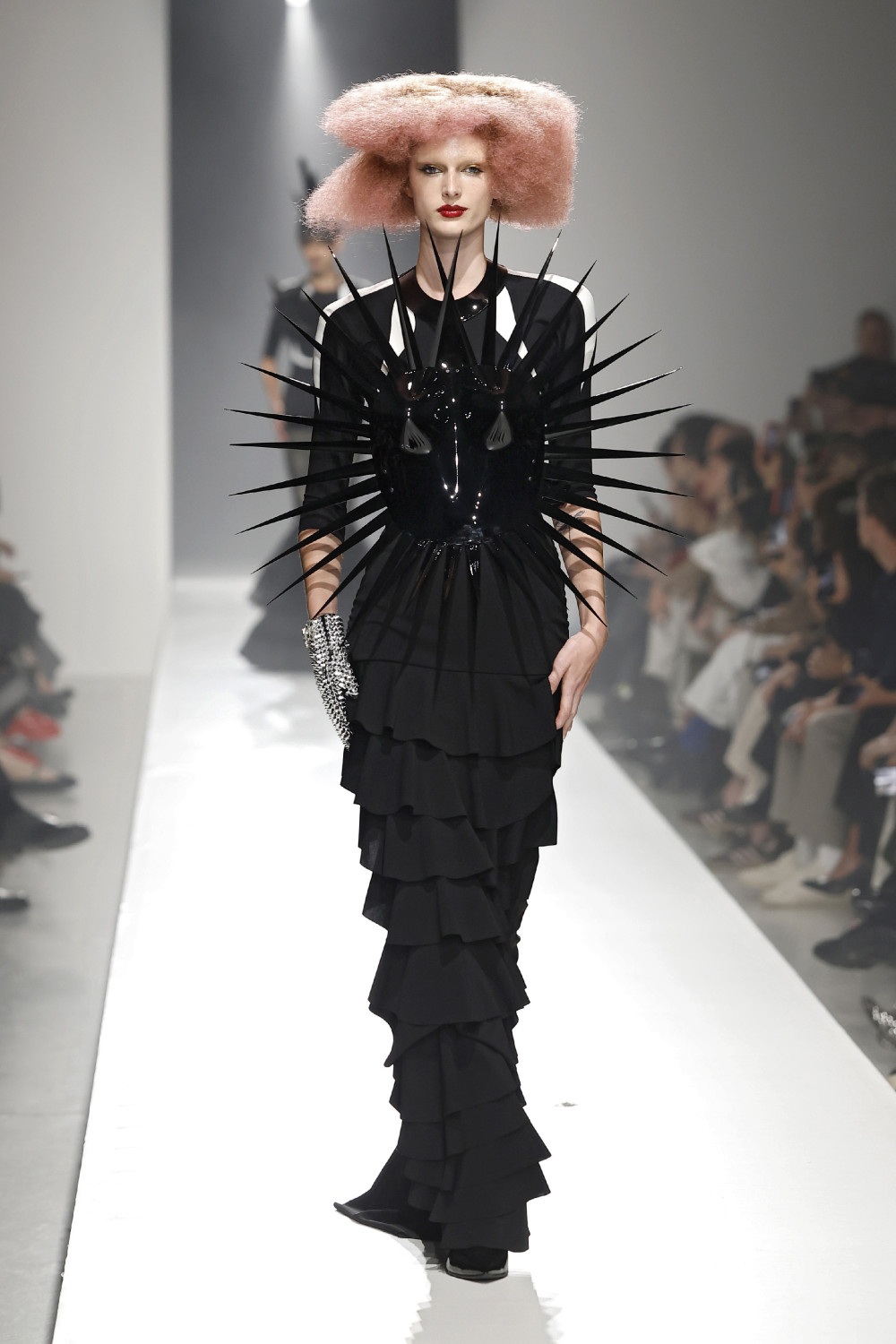 Junya Watanabe crea un universo maximalista para SS27