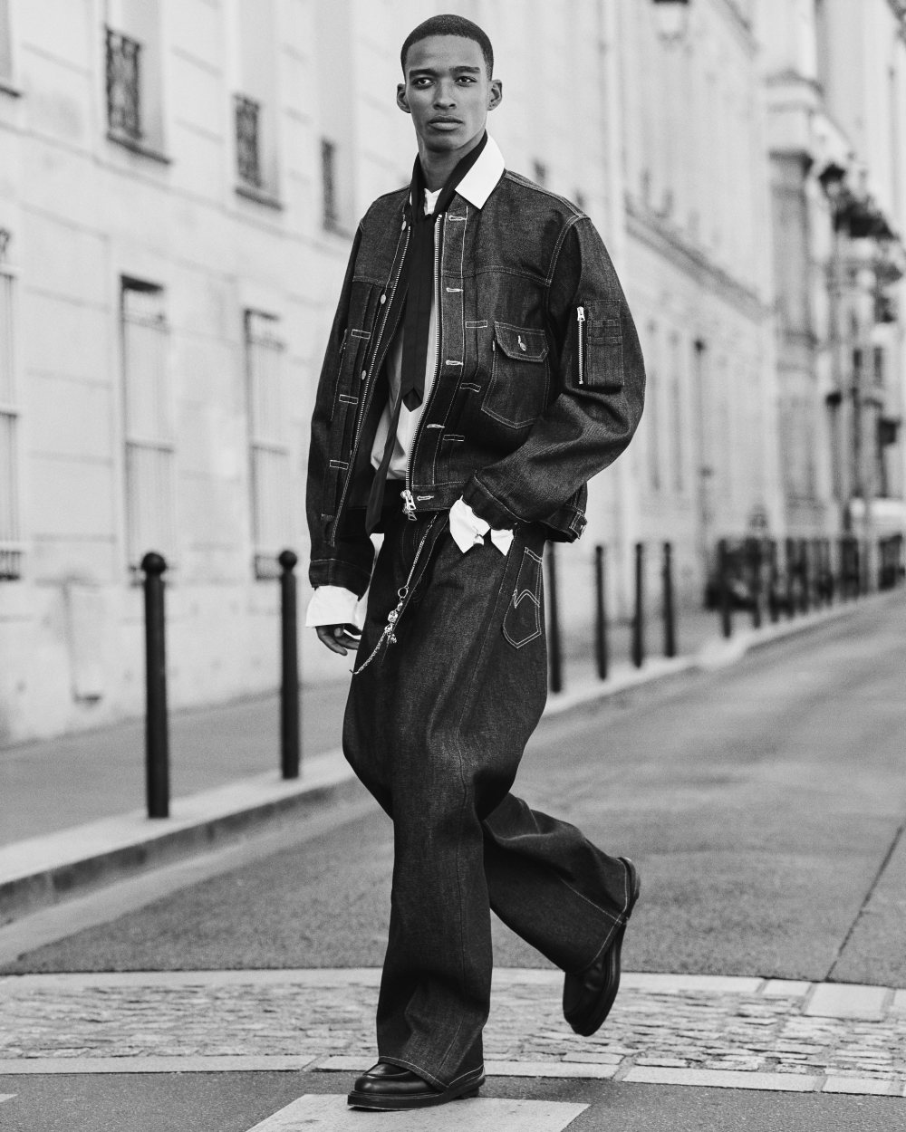Levi's y Sacai vuelven a reinterpretar los iconos denim
