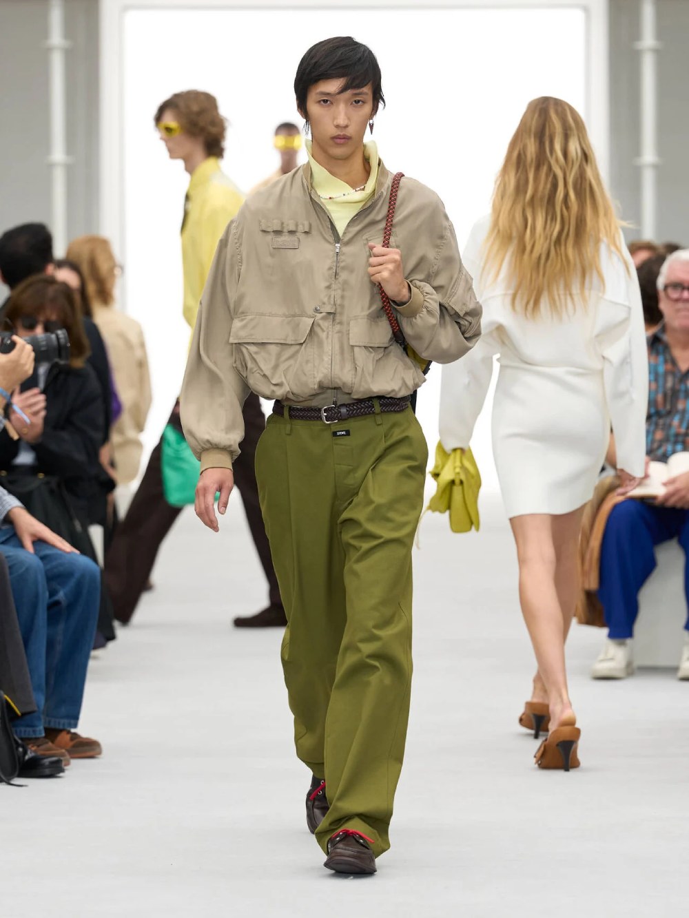 Loewe aterriza entre pragmatismo americano y drama español