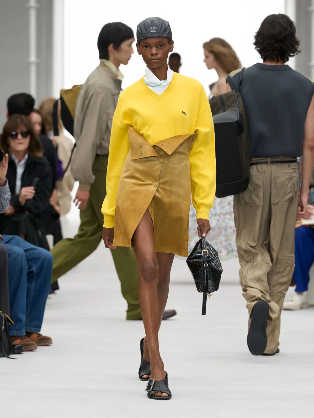 Loewe aterriza entre pragmatismo americano y drama español