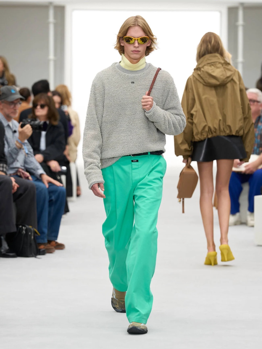 Loewe aterriza entre pragmatismo americano y drama español