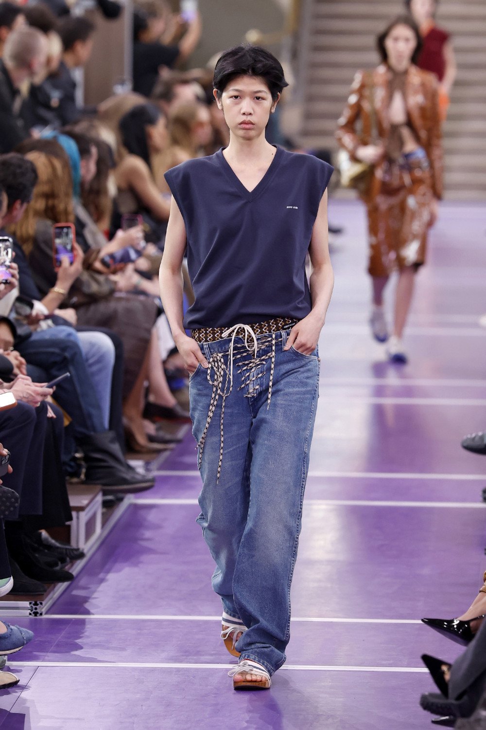Miu Miu SS27 reescribe sus propios códigos para elevarlos