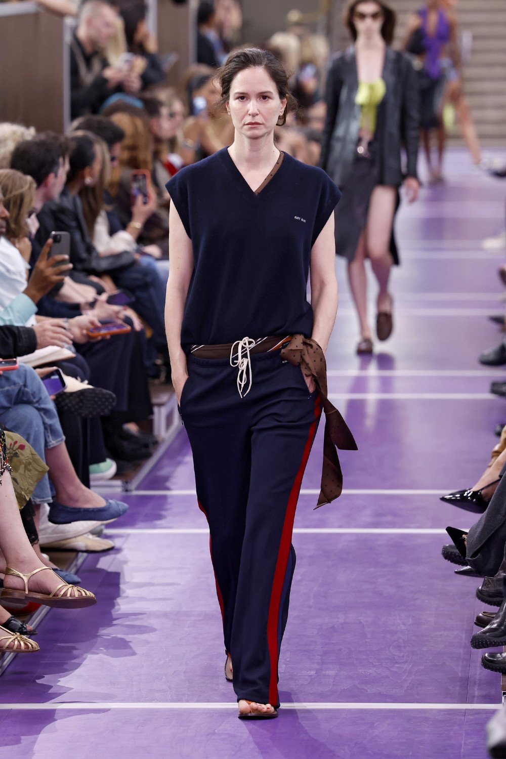Miu Miu SS27 reescribe sus propios códigos para elevarlos