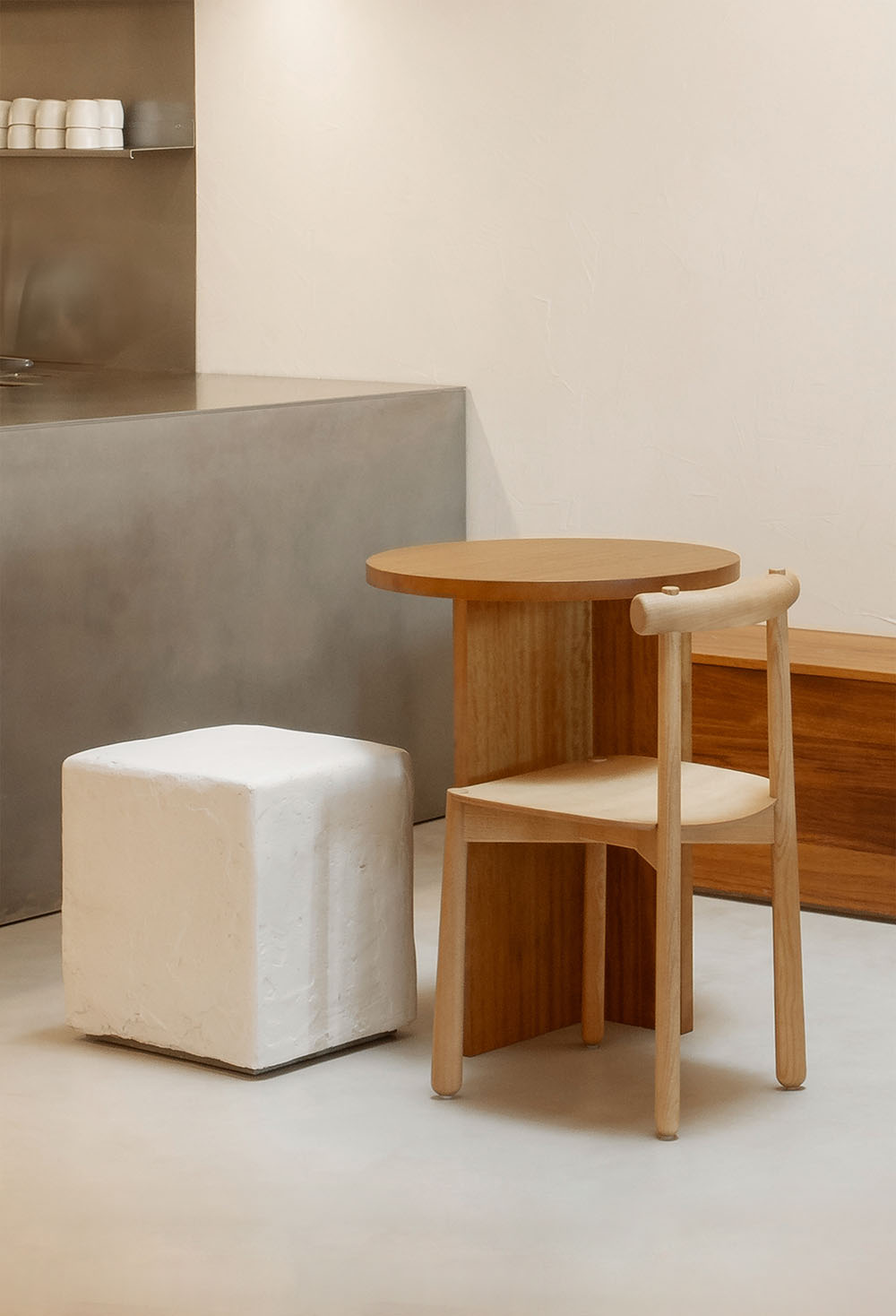 Niko Coffee: Pensando en Blanco halla una joya brutalista