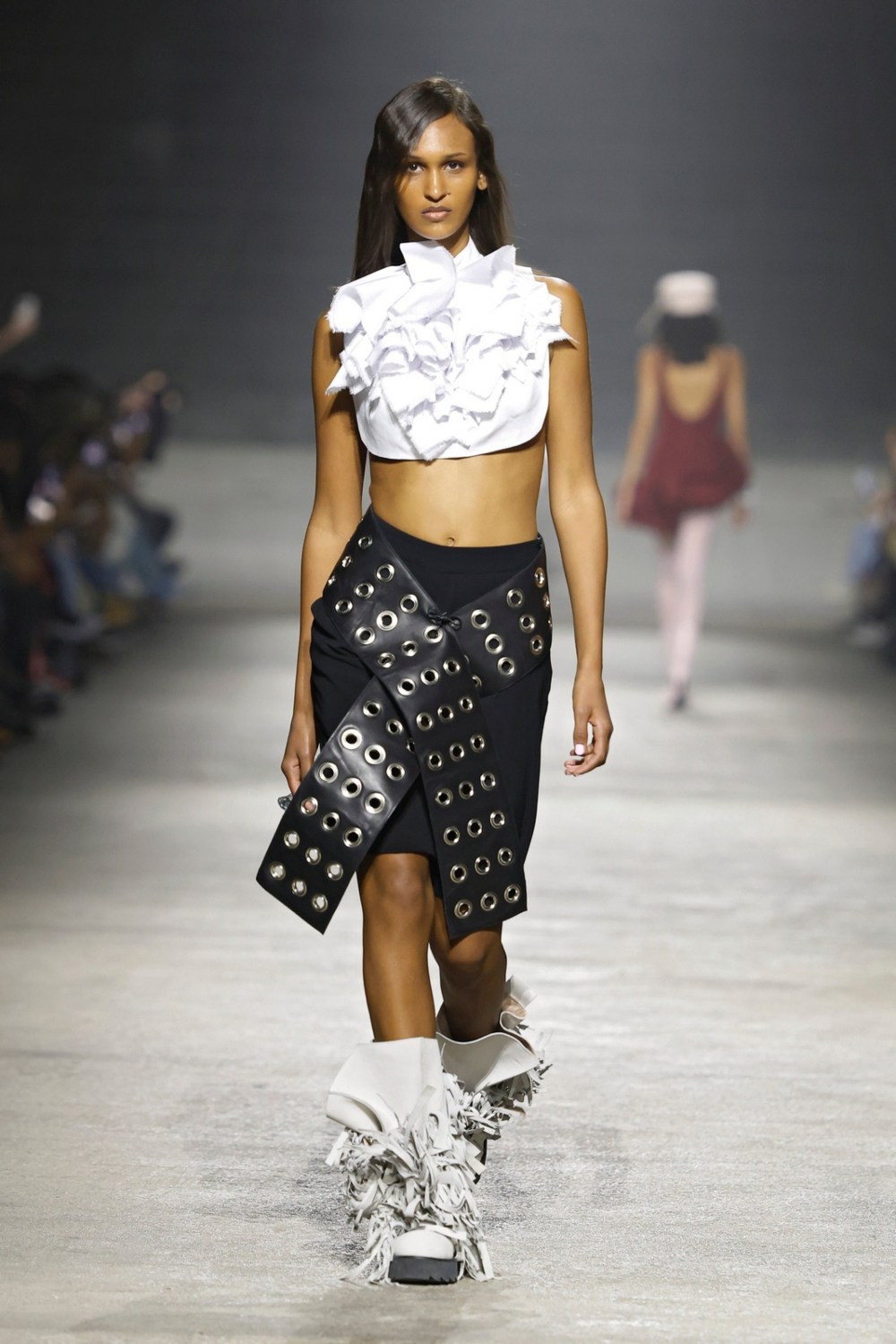 Pat Equilux en 080 BCN Fashion fija su diseño con memoria