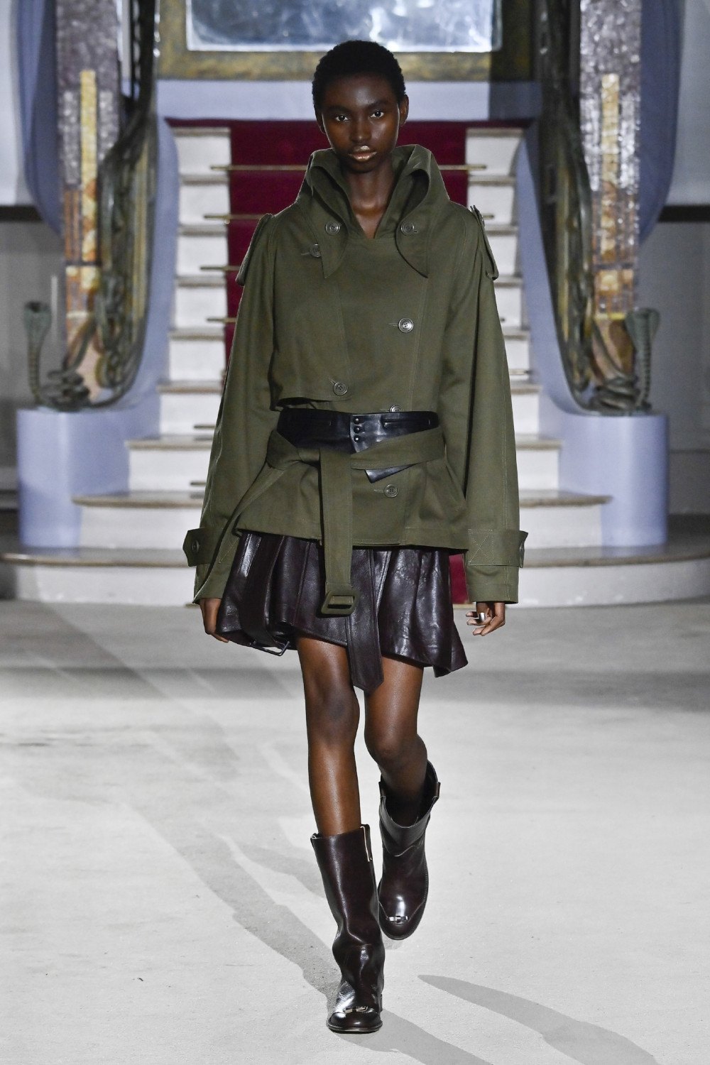 Vaquera teatraliza los arquetipos pop de los años 30