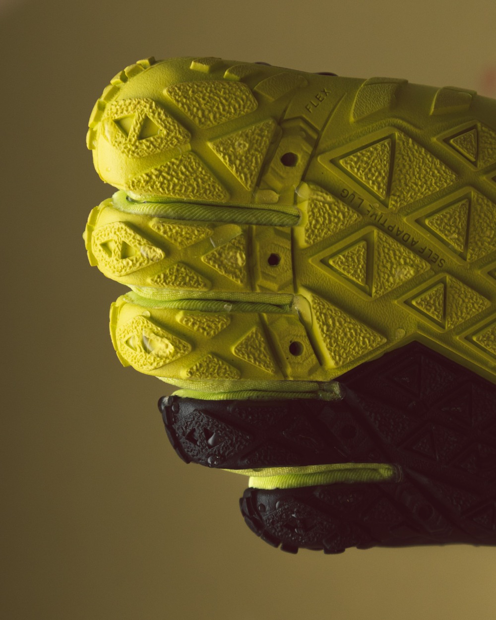 Vibram impermeabiliza sus zapatillas FiveFingers con HDry