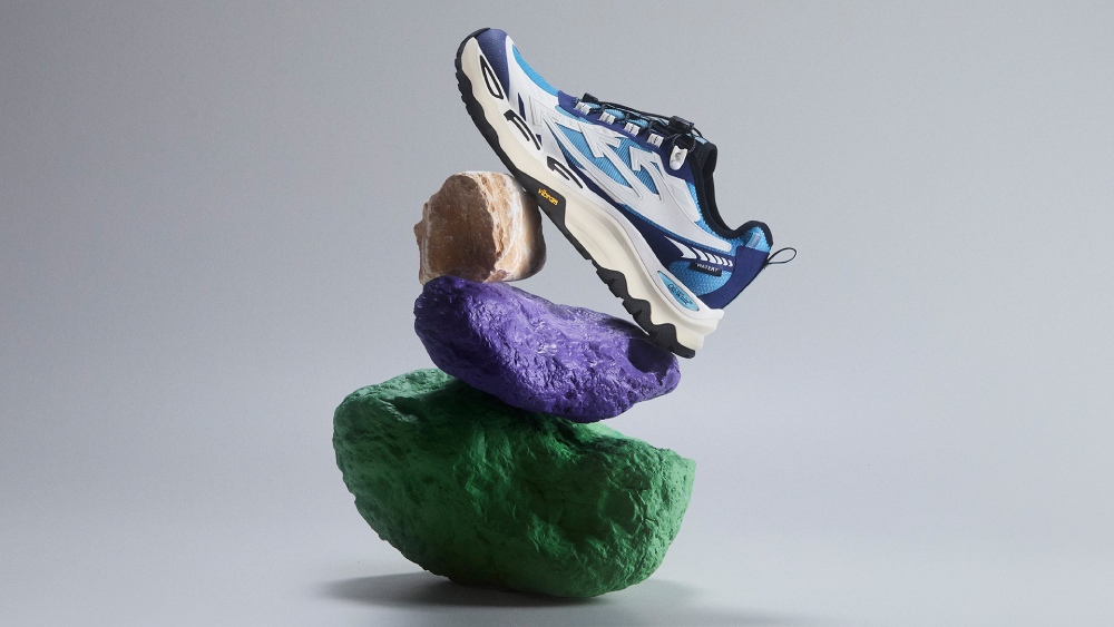 Off-White lleva sus runners al sendero con una suela Vibram