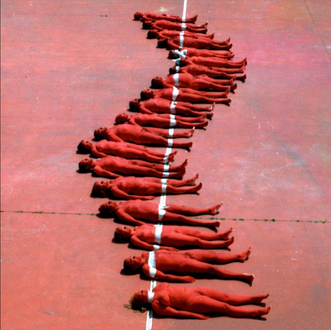 29 performance 3 29 PERFORMANCE. 29 DÍAS