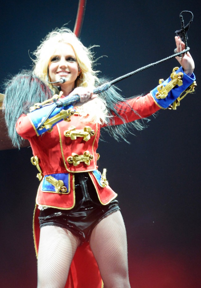 BRITNEY SPEARS DSQUARED2 CIRCUS TOUR NEO2