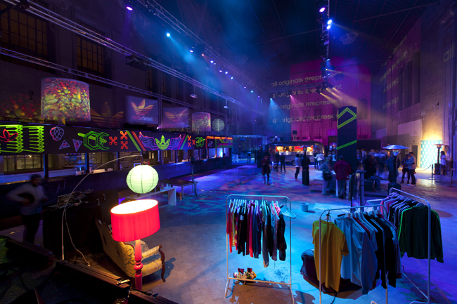 8 adidas all originals represent ADIDAS PARTY FLASHES