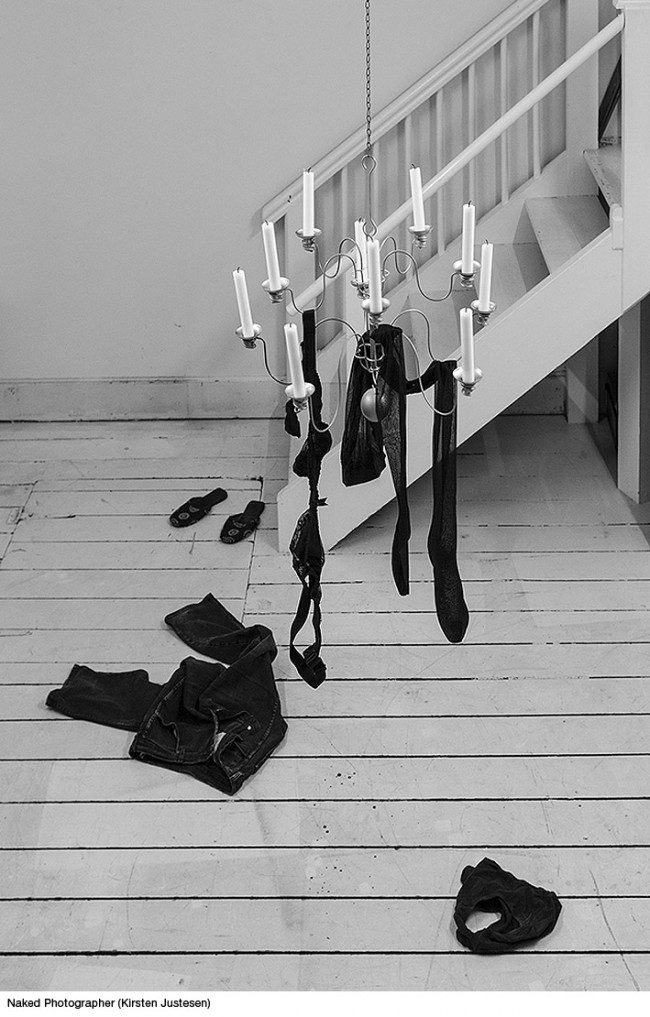 A KASSEN Naked Photographer