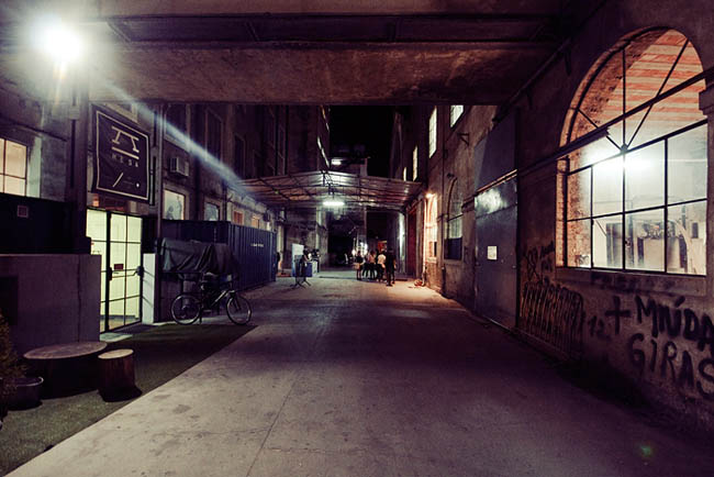 LX_FACTORY-1 BERSHKA FANDAY