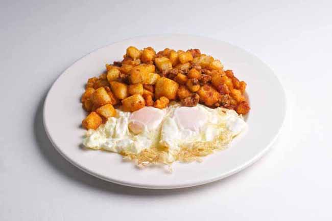 Mesón de Fuencarral (57) 80 AÑOS DE MADRILEÑA TRADICIÓN