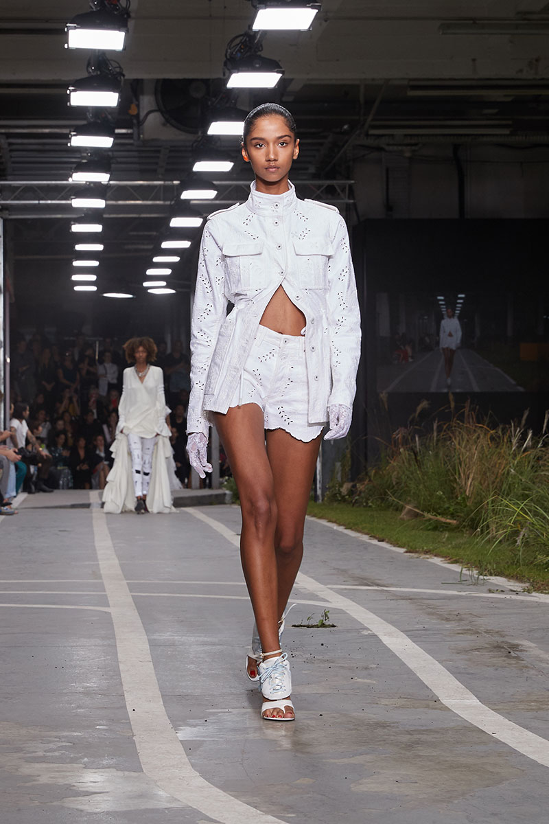 Off White y Nike en la Semana de la Moda de París