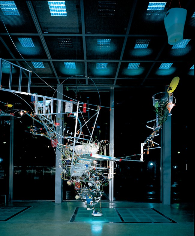 Sarah Sze - Everything That Rises Must Converge, 1999 - Exh View 7 30 AÑOS DE MECENAZGO