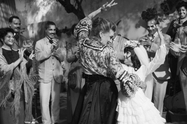 blancanieves_3 ‘BLANCANIEVES’ según LOEWE