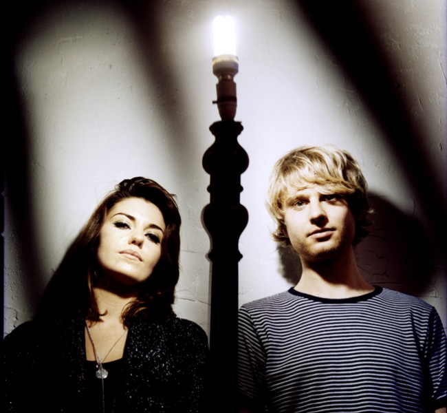 bloodredshoes110902 BLOOD RED SHOES